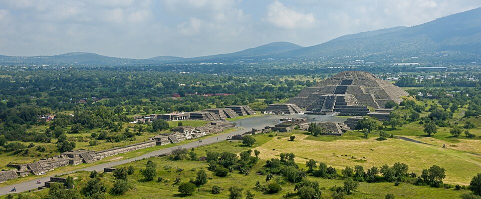 Panorama with Pyramid of the Moon, Teotihuacan, Mexiko