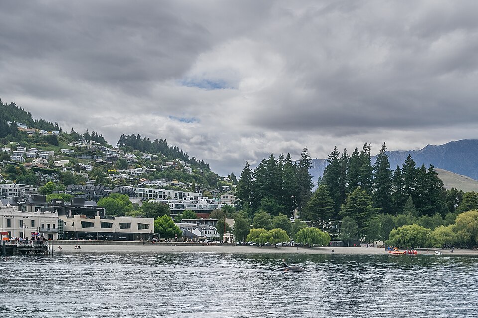 Queenstown Bay Lake Wakatipu 01, Neuseeland